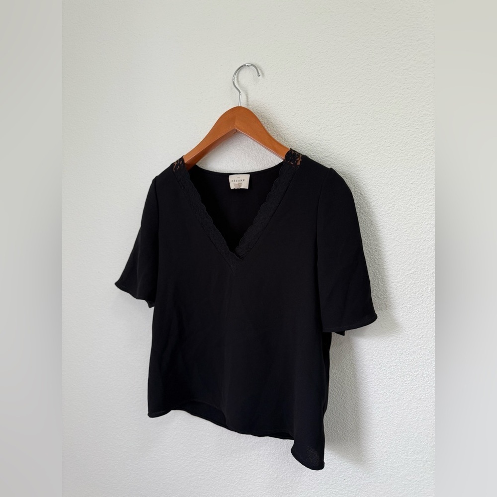 Sezane Black Lace-Trim V-Neck Top - Picture 4 of 7